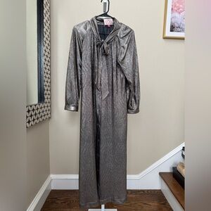 Buru metallic bow housecoat - EUC size XS